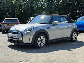 Used MINI Convertible 2023 for sale - 79104228: Photo