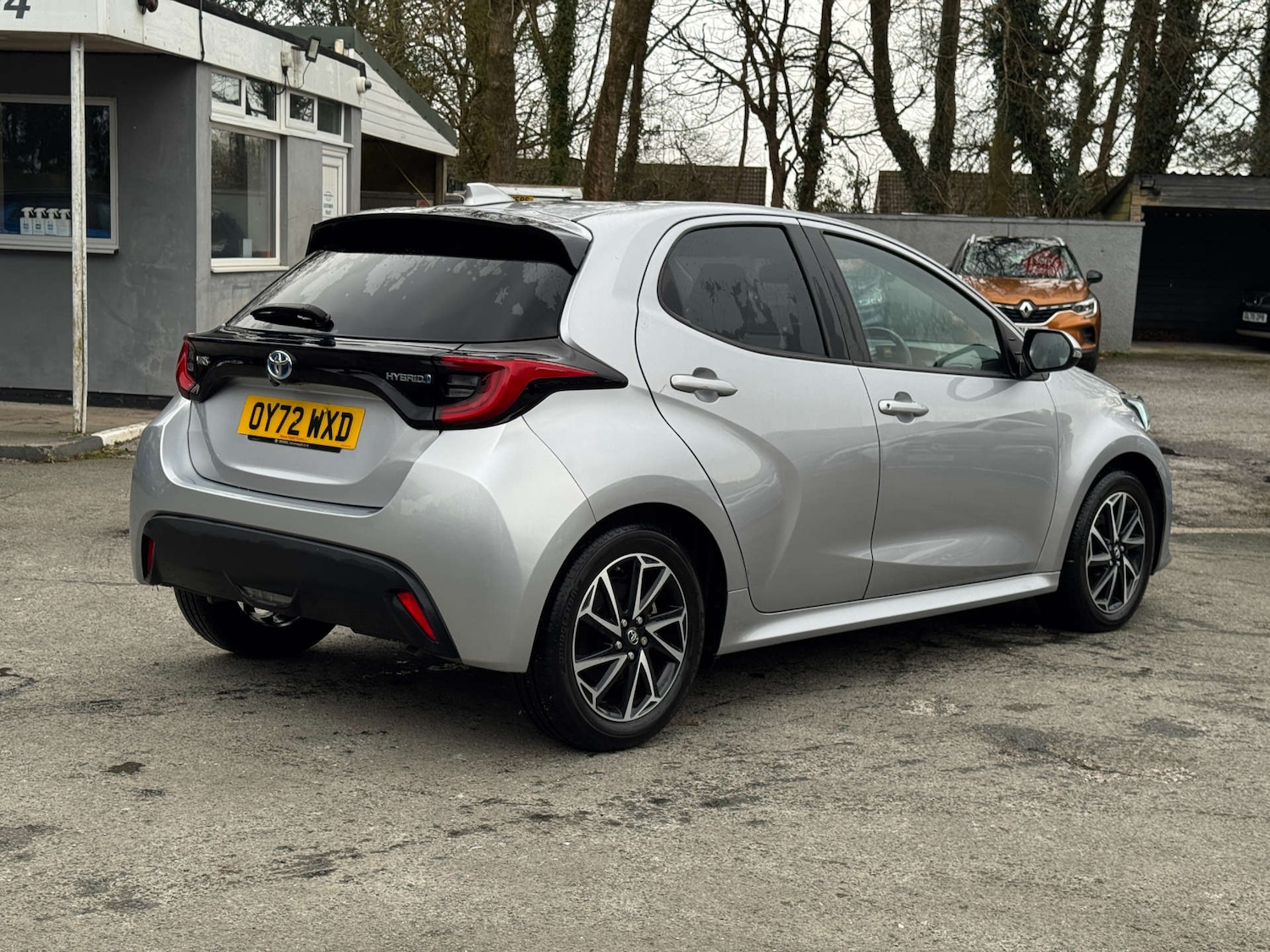 Used Toyota Yaris 2023 for sale - 77775400: Photo 4