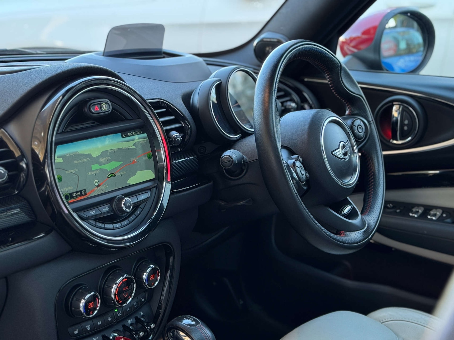 Used MINI Clubman 2017 for sale - 76611743: Photo 2