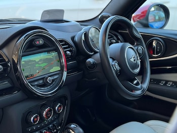 Used MINI Clubman 2017 for sale - 76611743: Photo