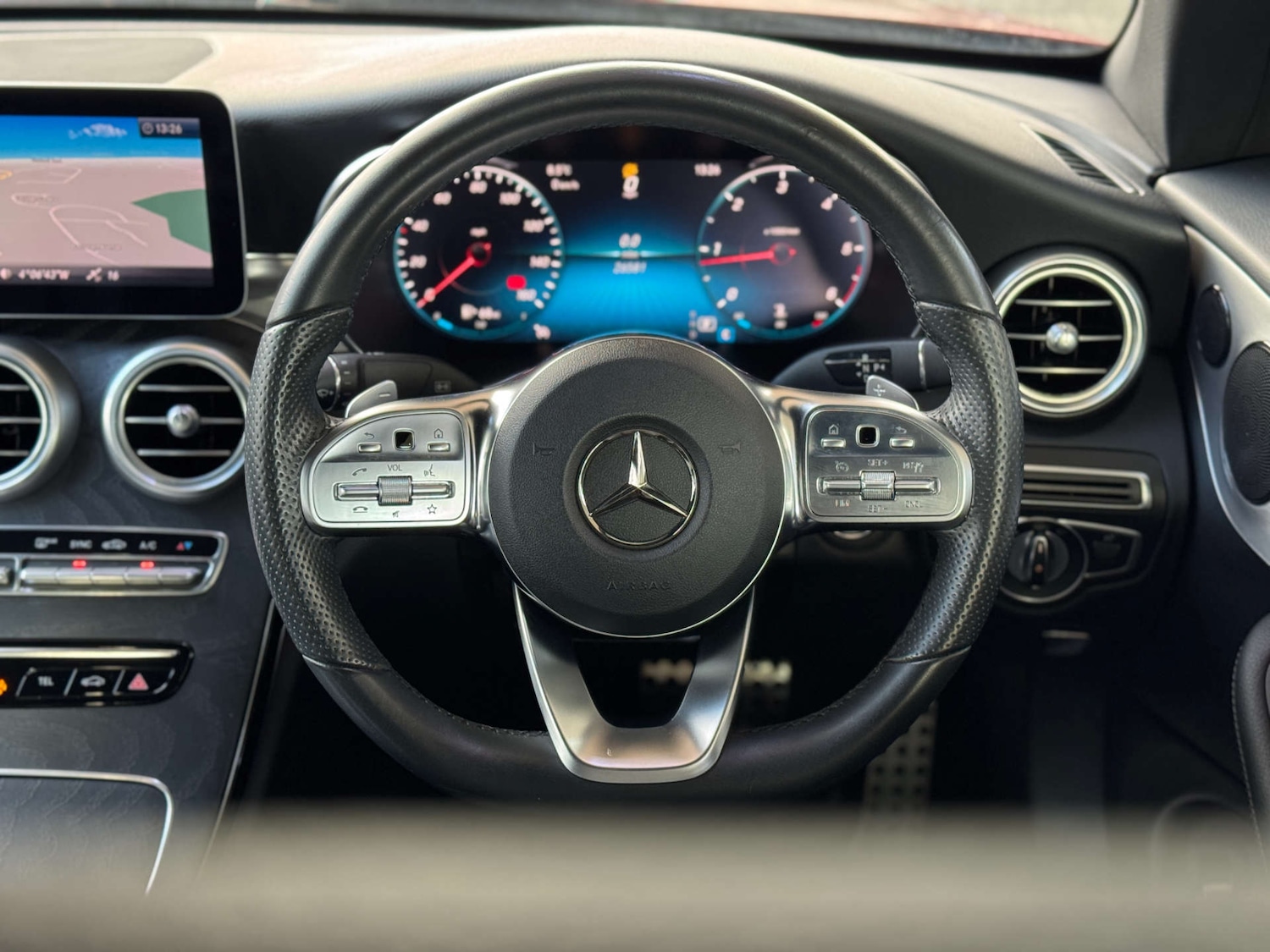 Used Mercedes-Benz C Class 2019 for sale - 77139226: Photo 21