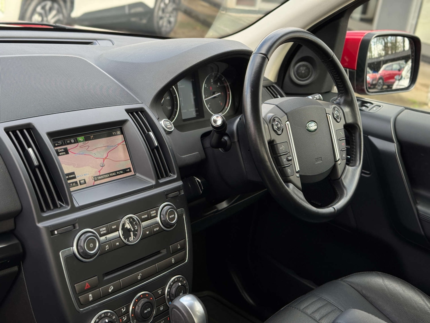 Used Land Rover Freelander 2014 for sale - 77655661: Photo 2