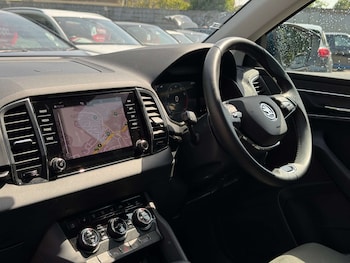 Used Skoda Karoq 2023 for sale - 78745606: Photo