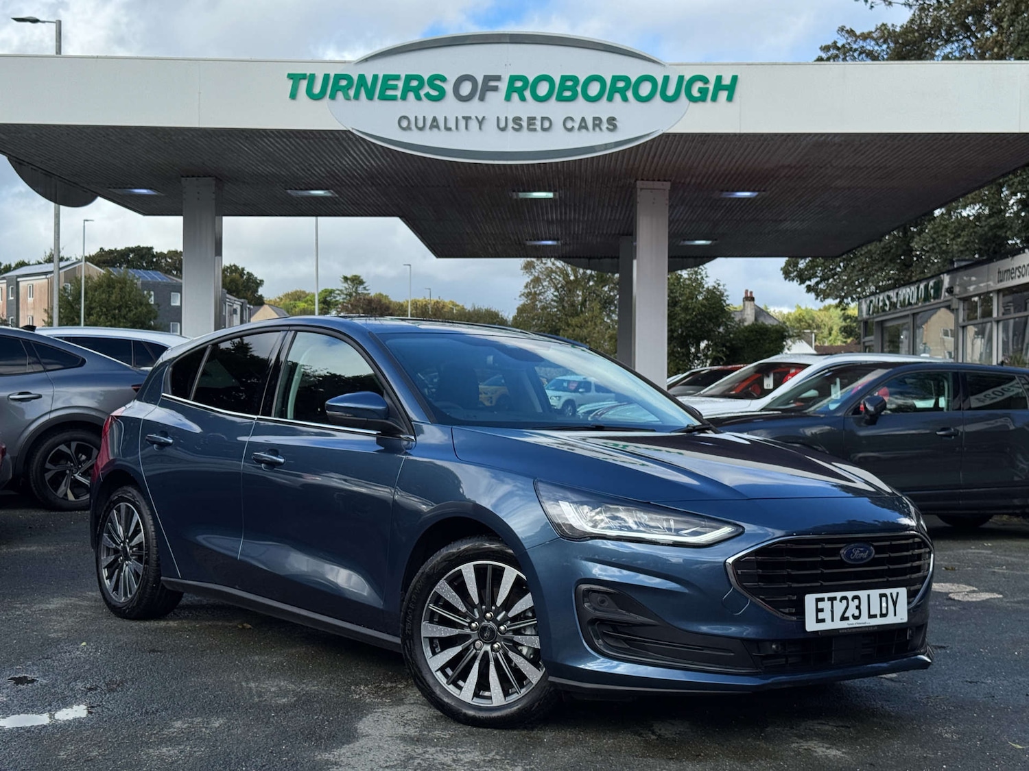 Used Ford Focus 2023 for sale - 76600653: Photo 1