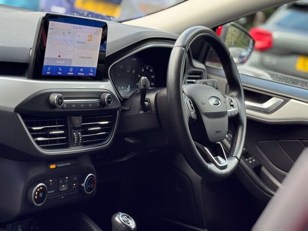 Used Ford Focus 2020 for sale - 76277709: Photo 2