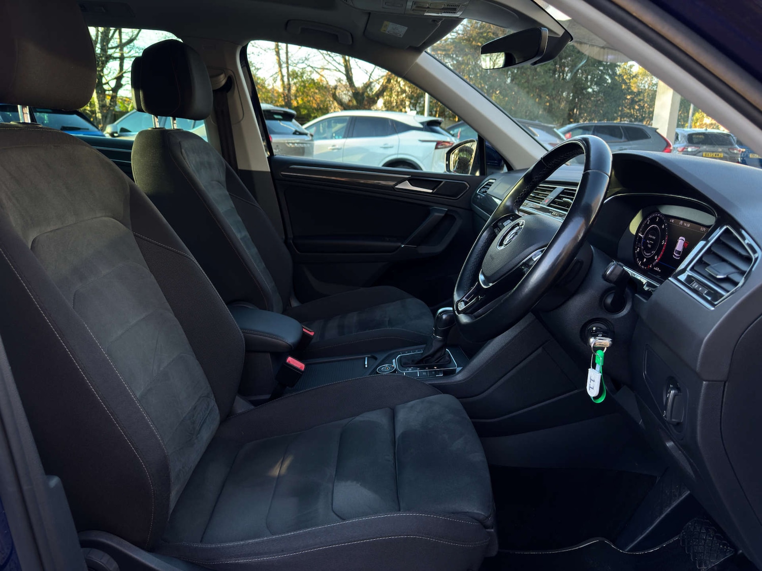 Used Volkswagen Tiguan 2018 for sale - 76603738: Photo 16