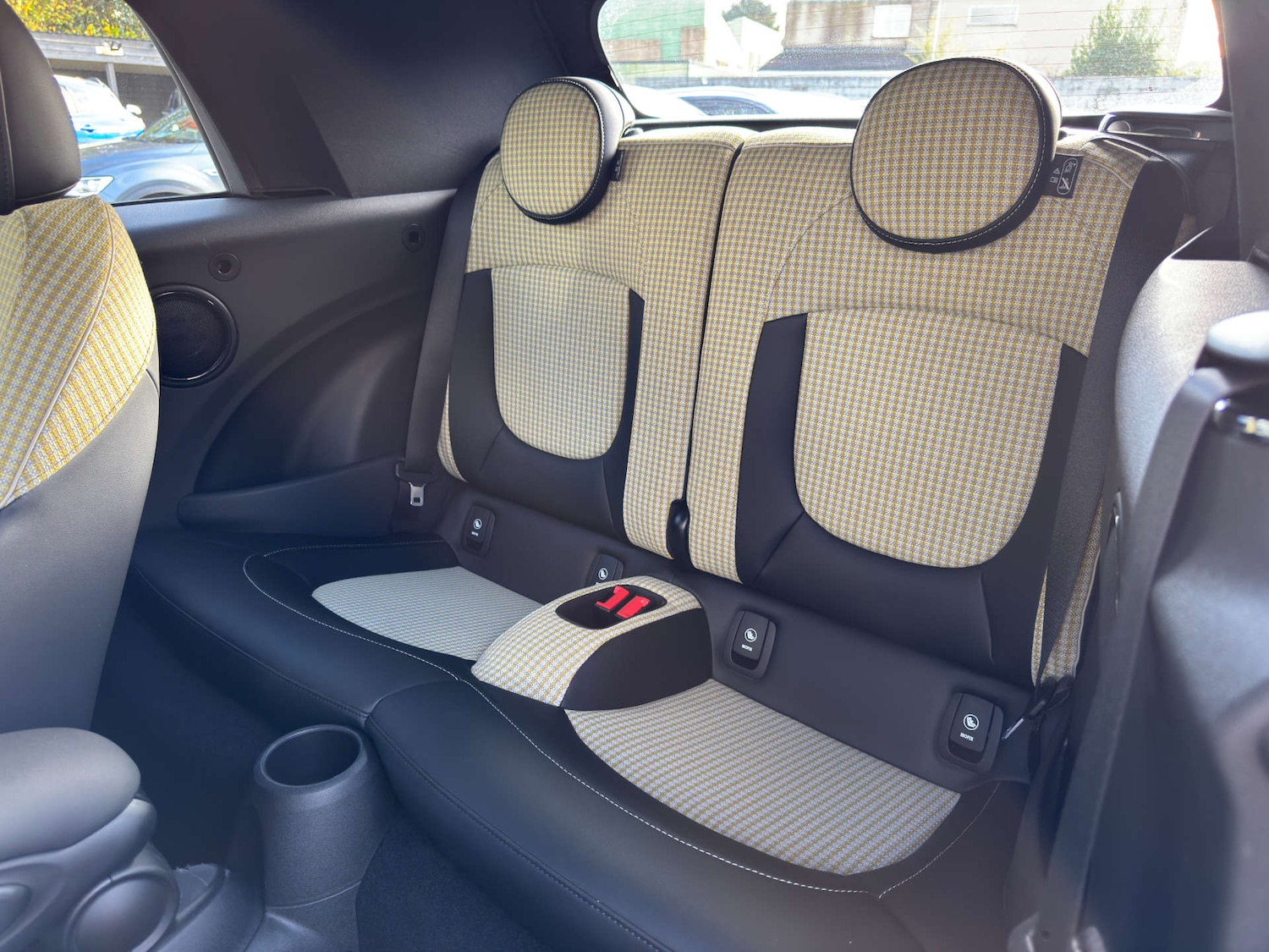 Used MINI Convertible 2022 for sale - 76469517: Photo 14