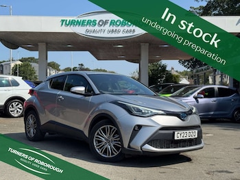 Used Toyota C-HR 2023 for sale - 79276792: Photo