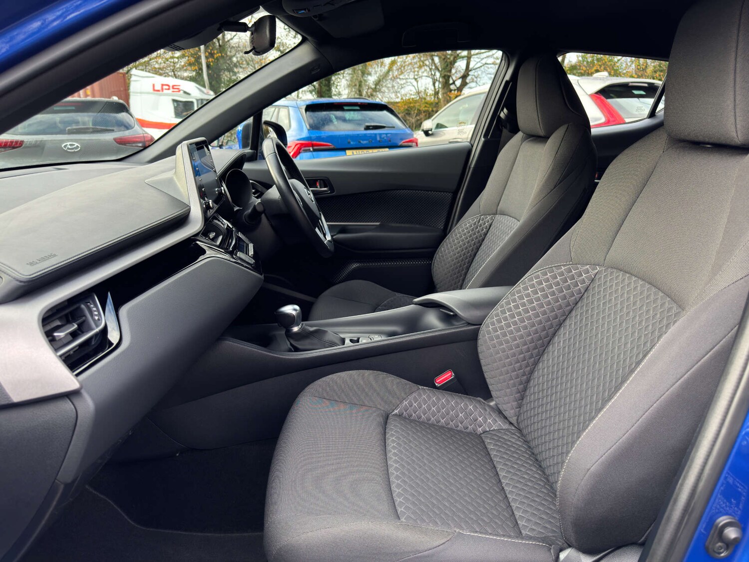 Used Toyota C-HR 2022 for sale - 76579653: Photo 13