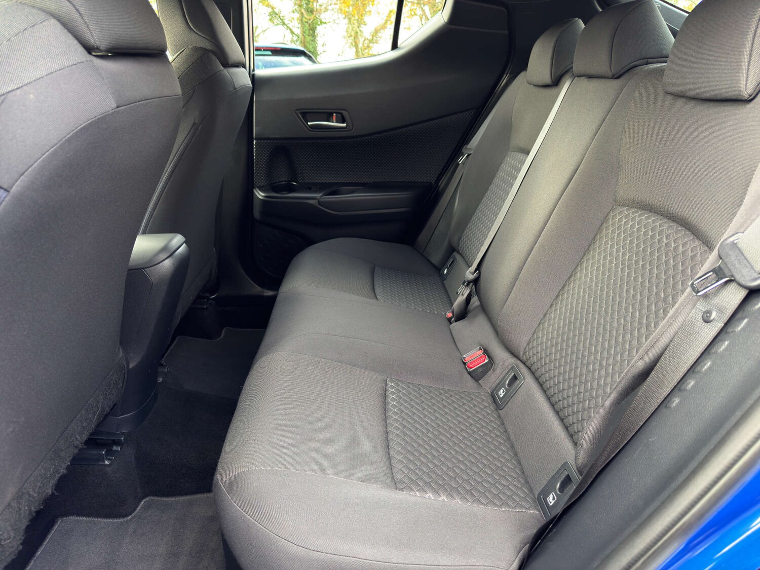 Used Toyota C-HR 2022 for sale - 76579653: Photo 14