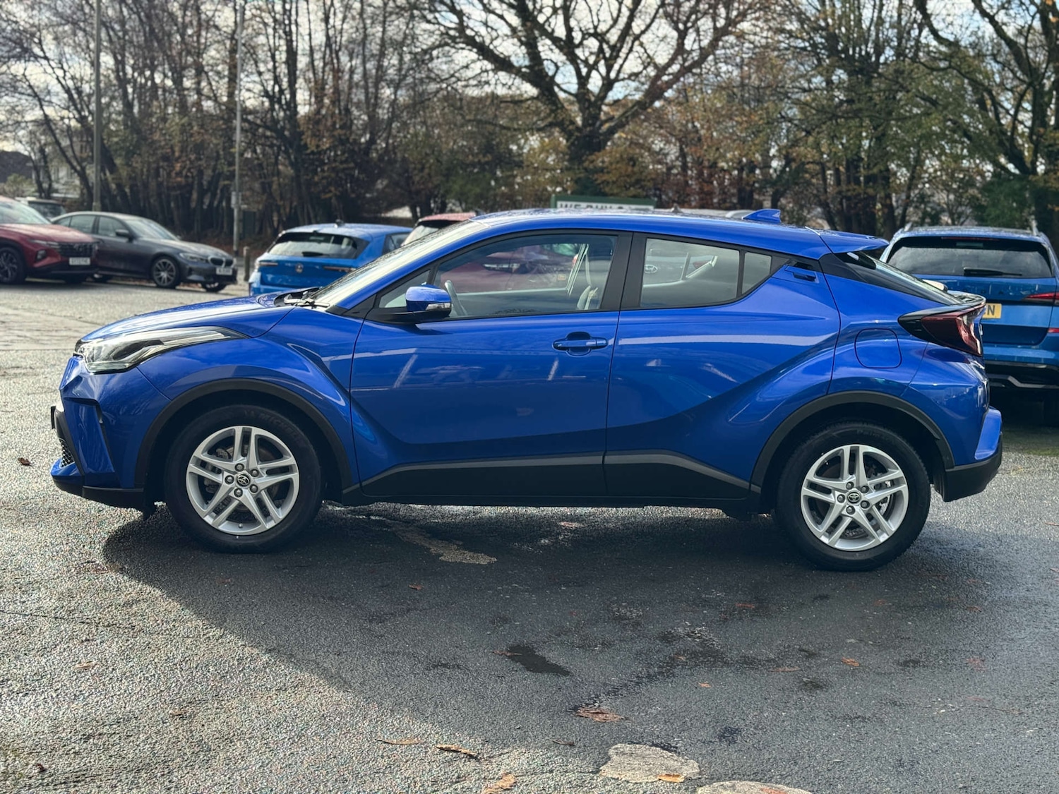 Used Toyota C-HR 2022 for sale - 76579653: Photo 4