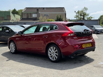 Used Volvo V40 2015 for sale - 78458875: Photo