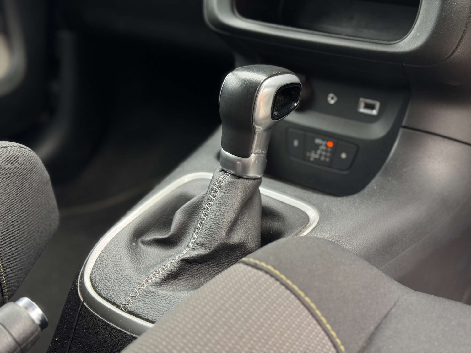 Used Citroen C3 2018 for sale - 76354252: Photo 8