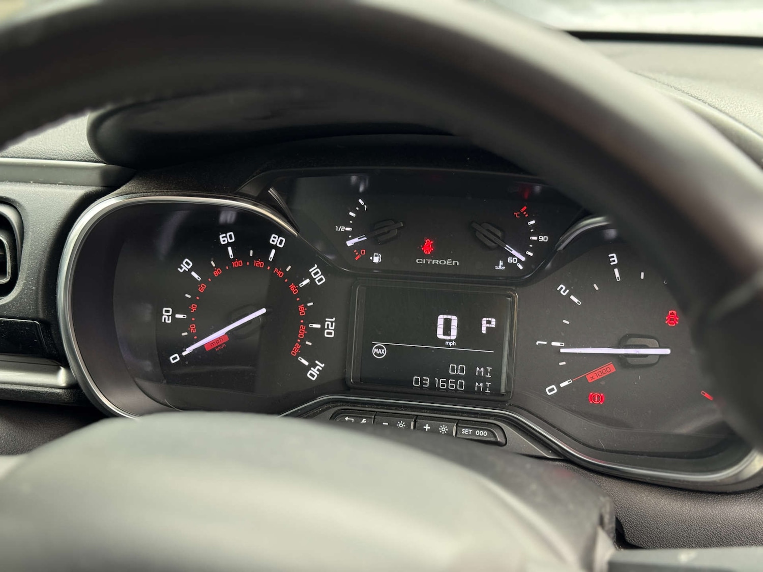 Used Citroen C3 2018 for sale - 76354252: Photo 9