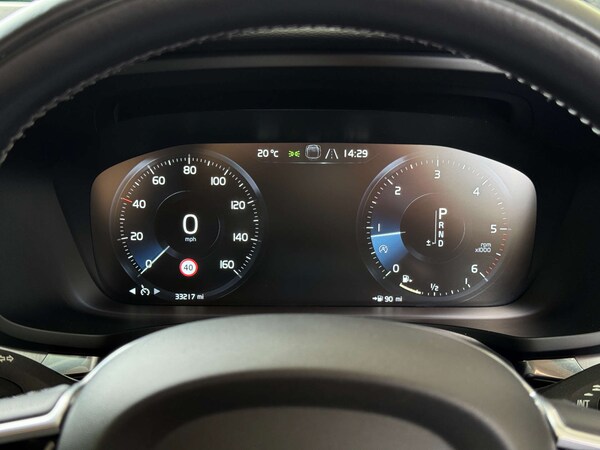 Used Volvo V60 2019 for sale - 74662431: Photo 21