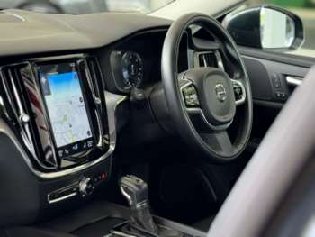 Used Volvo V60 2019 for sale - 74662431: Photo