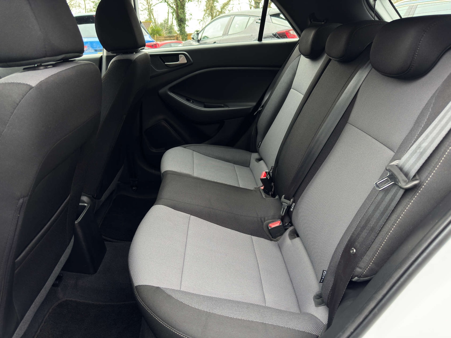 Used Hyundai i20 2018 for sale - 77749029: Photo 14