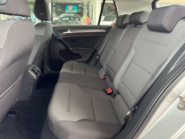 Used Volkswagen Golf 2018 for sale - 76277696: Photo 14