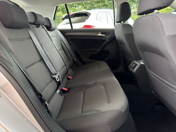 Used Volkswagen Golf 2018 for sale - 76277696: Photo 15