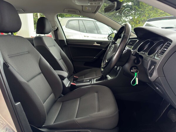 Used Volkswagen Golf 2018 for sale - 76277696: Photo 16