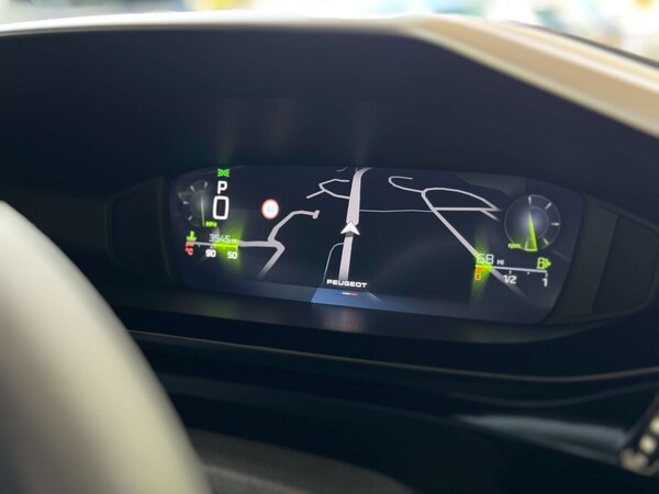 Used Peugeot 408 2023 for sale - 76277717: Photo 25