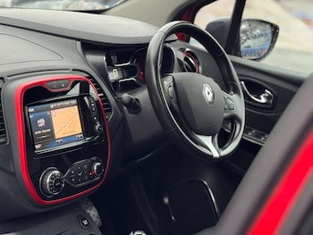 Used Renault Captur 2018 for sale - 76429376: Photo