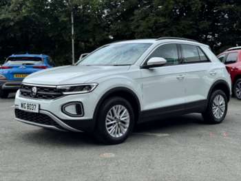 Used Volkswagen T-Roc 2023 for sale - 75026894: Photo