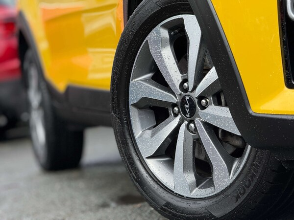 Used Kia Stonic 2022 for sale - 76277757: Photo 15