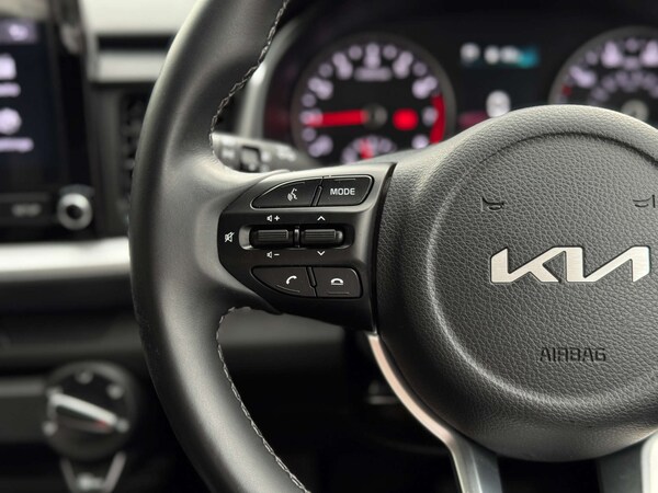 Used Kia Stonic 2022 for sale - 76277757: Photo 21