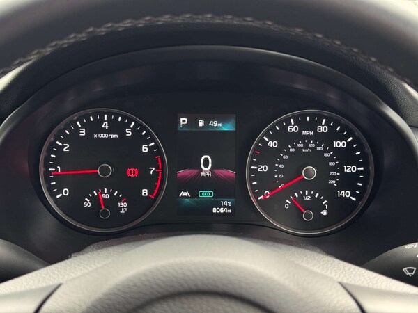 Used Kia Stonic 2022 for sale - 76277757: Photo 23