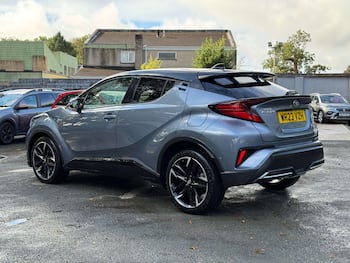 Used Toyota C-HR 2023 for sale - 79652585: Photo