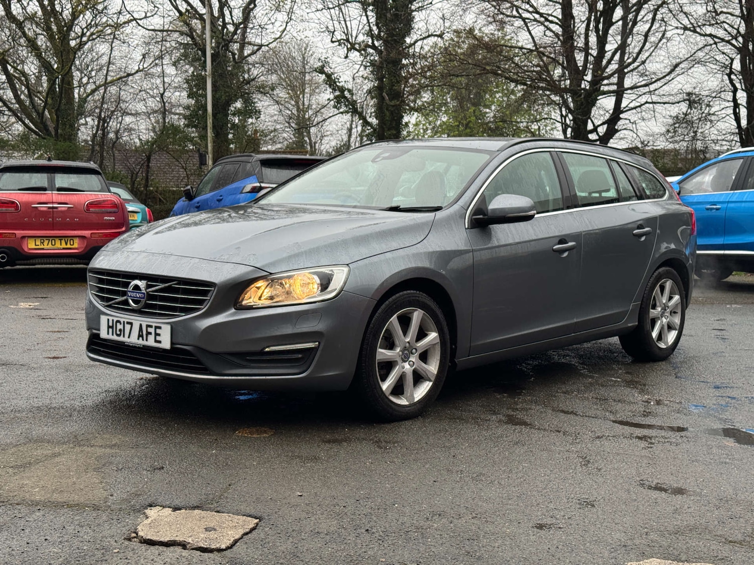 Used Volvo V60 2017 for sale - 78106687: Photo 3