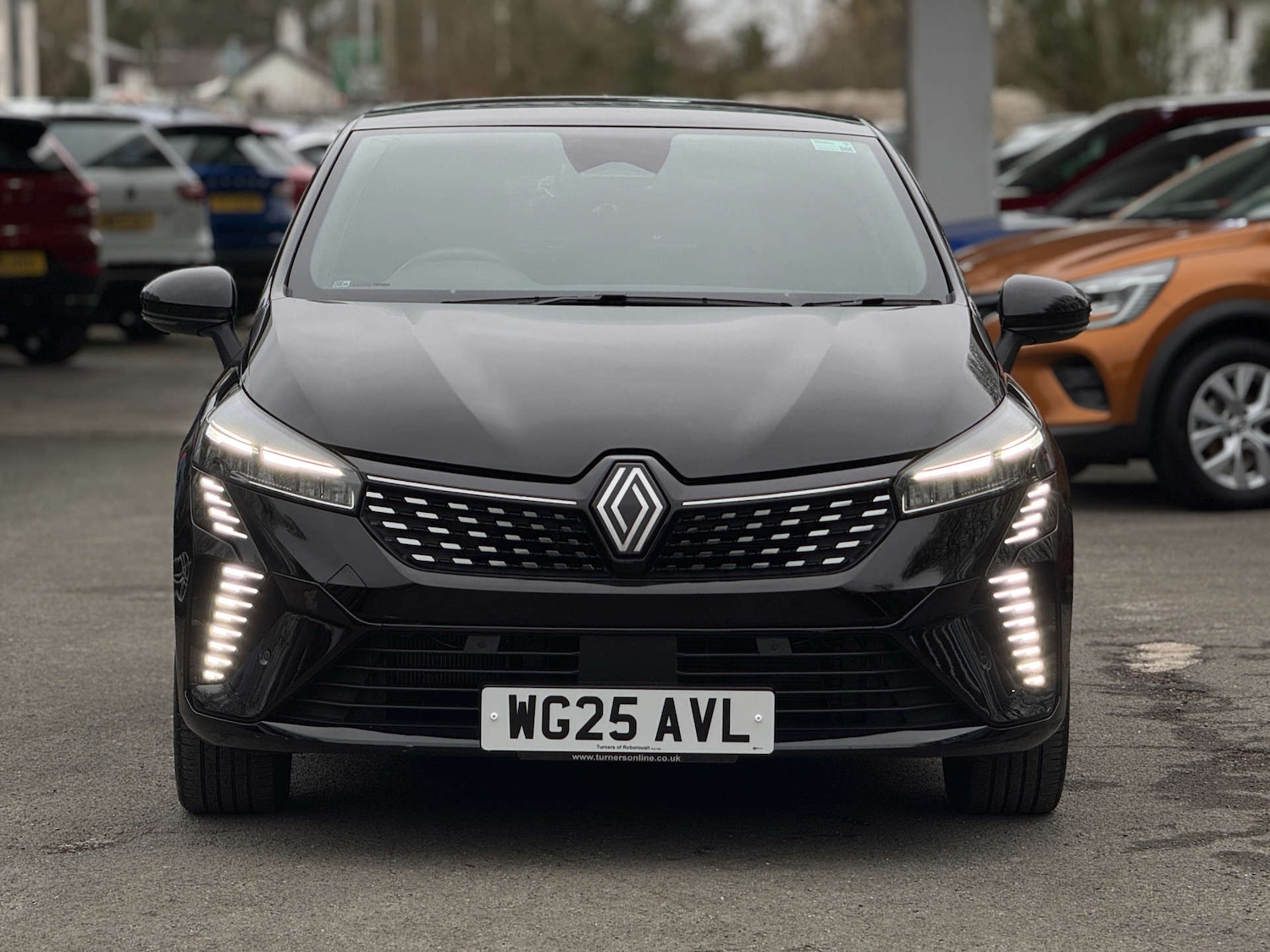 Used Renault Clio 2025 for sale - 77845576: Photo 10