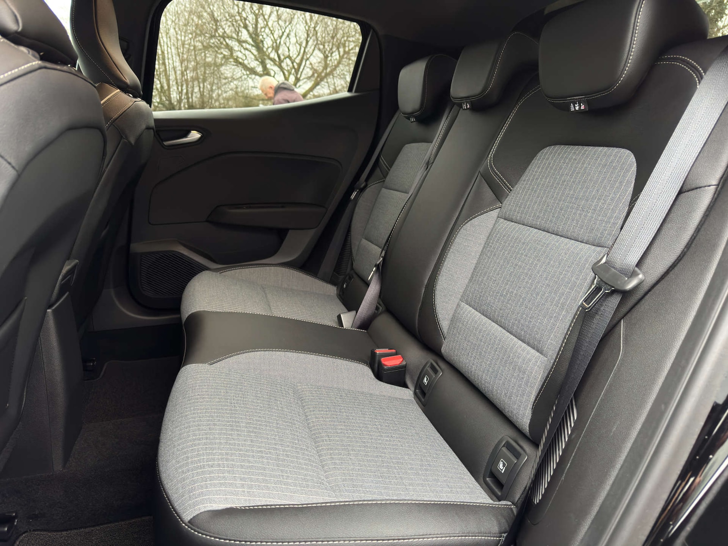 Used Renault Clio 2025 for sale - 77845576: Photo 14