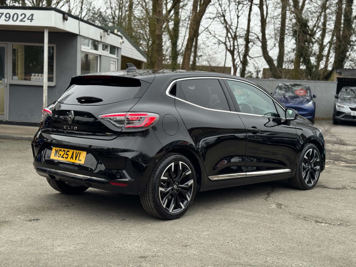 Used Renault Clio 2025 for sale - 77845576: Photo 7