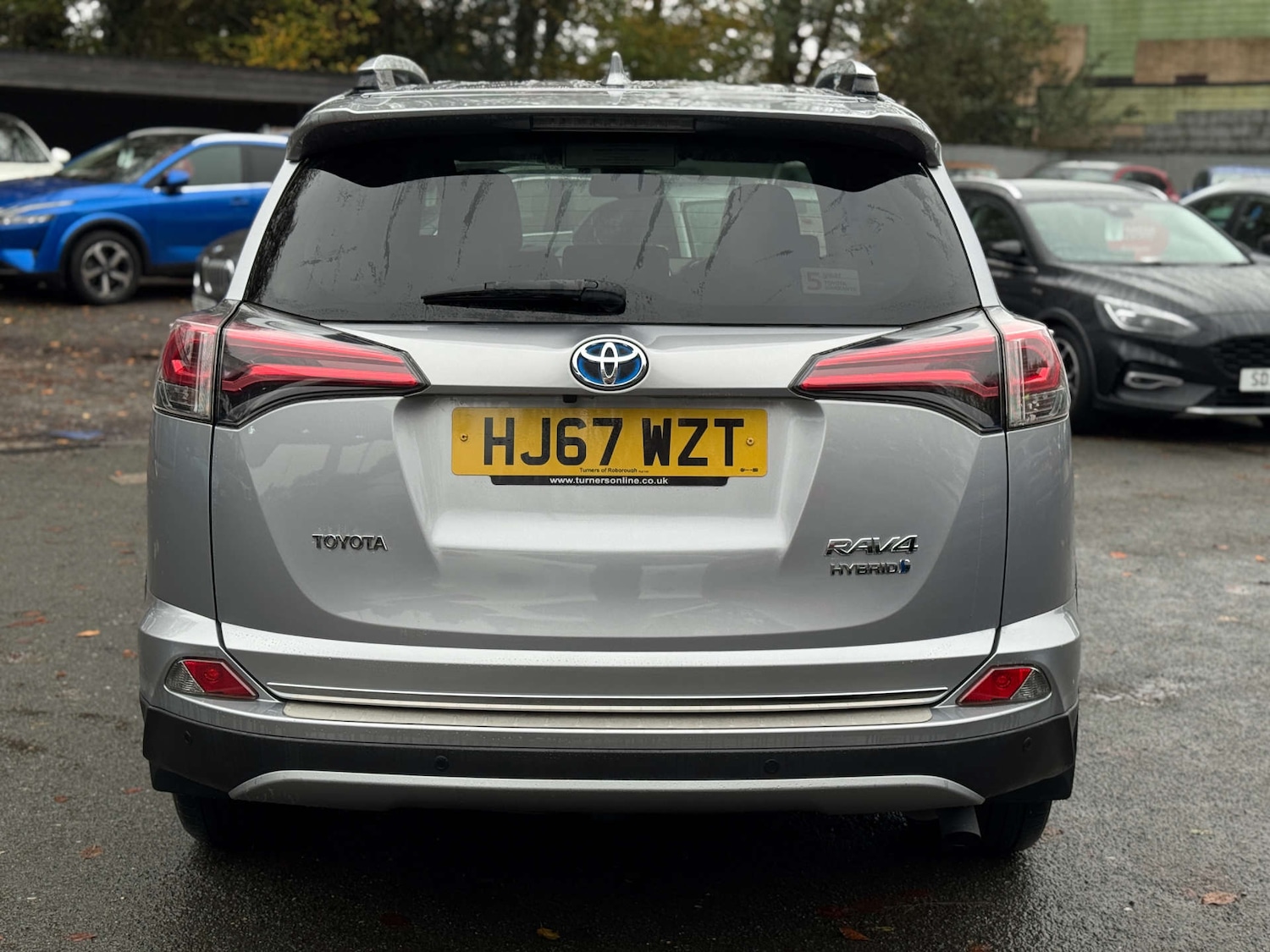Used Toyota RAV4 2018 for sale - 76481377: Photo 6