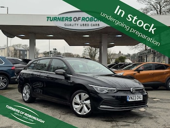 Used Volkswagen Golf 2023 for sale - 77802721: Photo