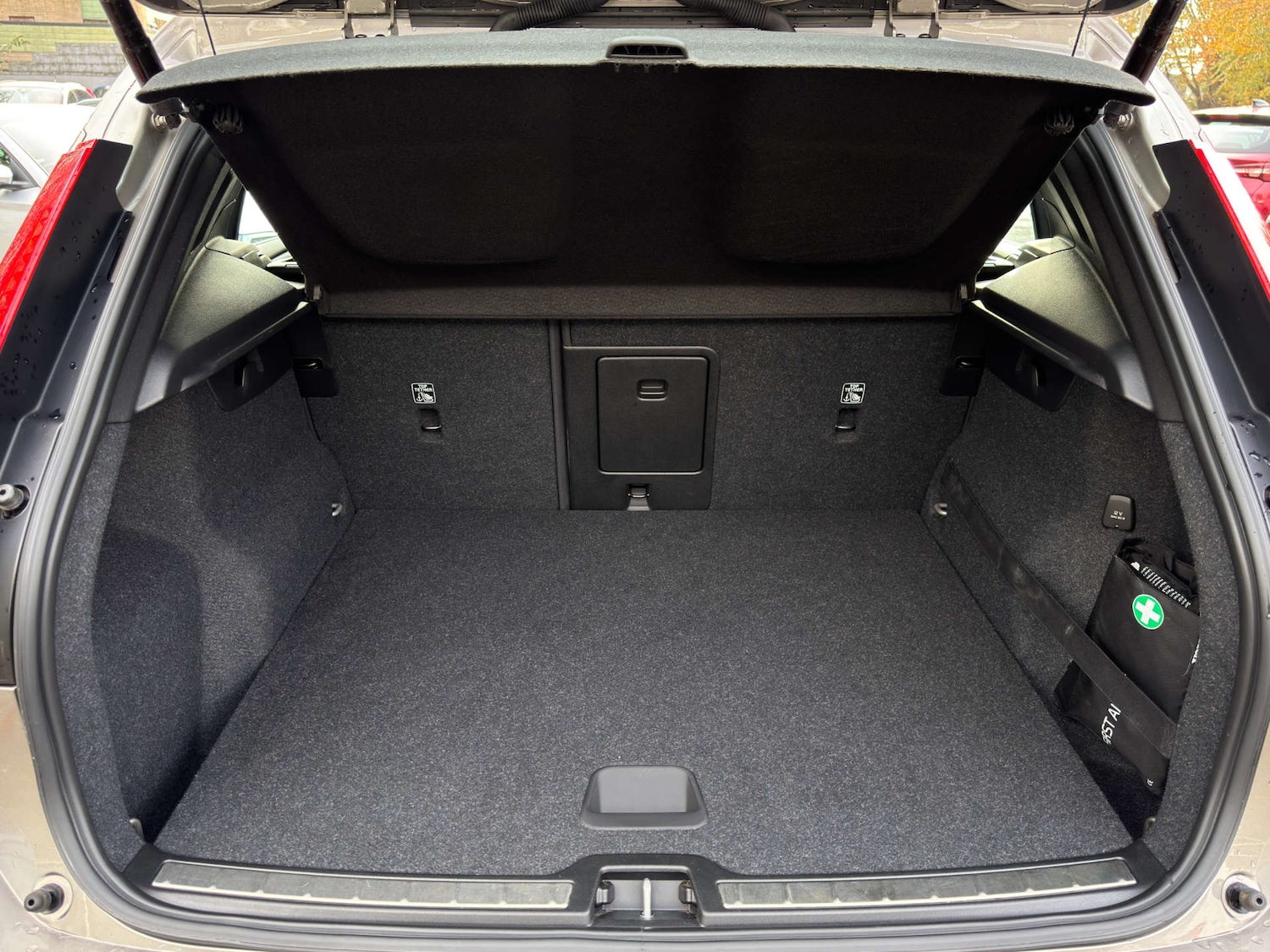 Used Volvo XC40 2020 for sale - 76469512: Photo 18