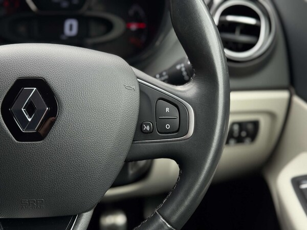 Used Renault Captur 2018 for sale - 76277722: Photo 22