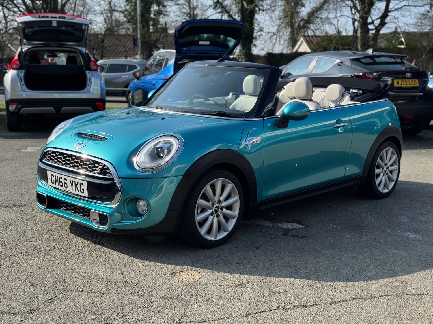 Used MINI Convertible 2016 for sale - 77749033: Photo 3
