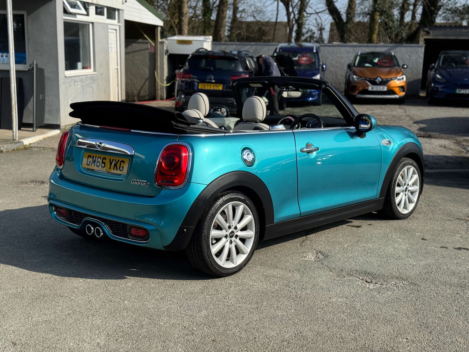 Used MINI Convertible 2016 for sale - 77749033: Photo 7