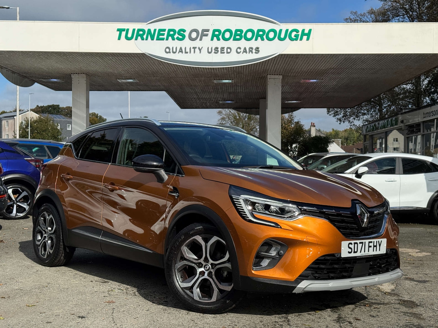 Used Renault Captur 2021 for sale - 76600637: Photo 1