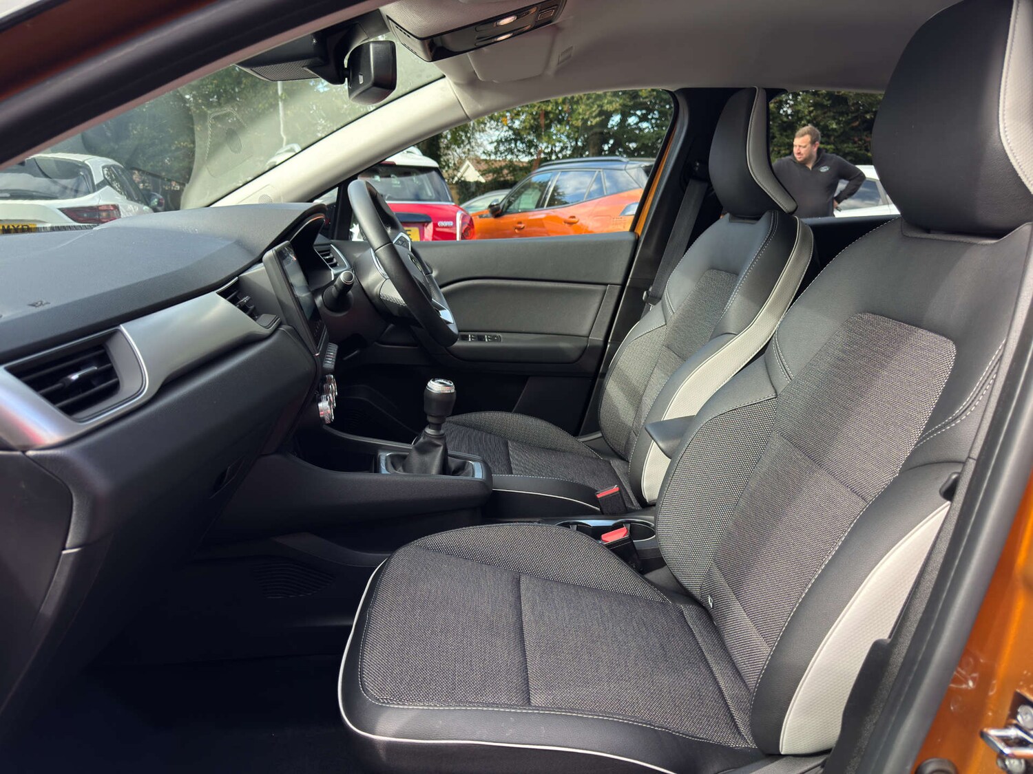 Used Renault Captur 2021 for sale - 76600637: Photo 13