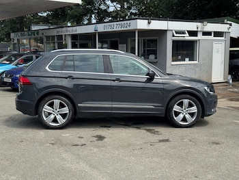 Used Volkswagen Tiguan 2020 for sale - 79216743: Photo
