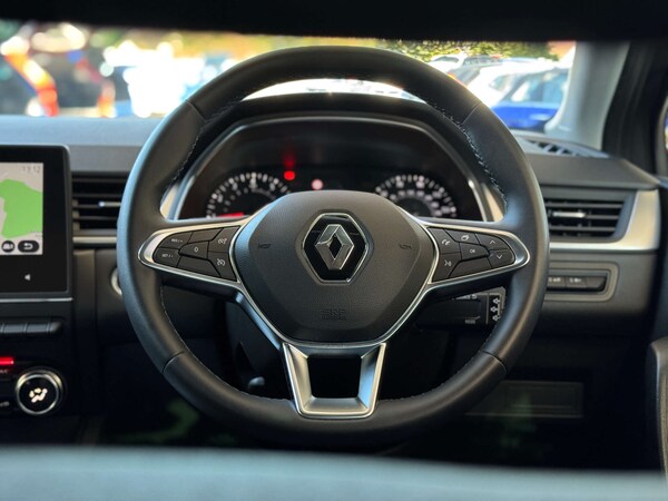 Used Renault Captur 2022 for sale - 76277701: Photo 17