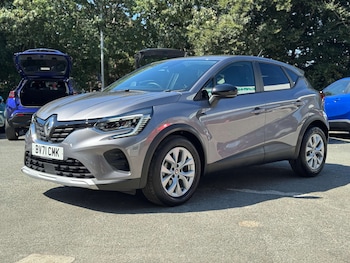 Used Renault Captur 2022 for sale - 76277701: Photo 3