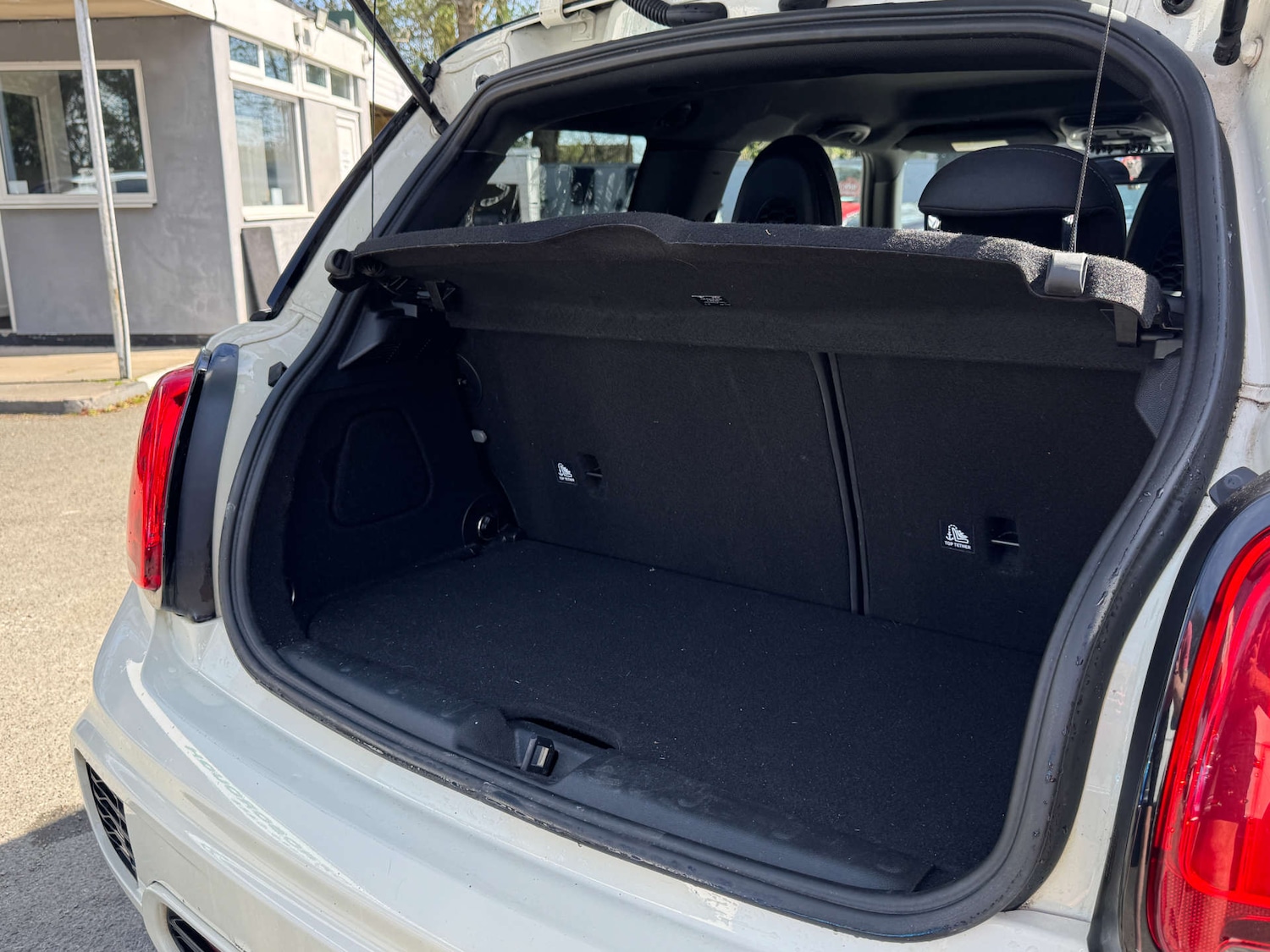 Used MINI Hatch 2019 for sale - 78154387: Photo 15