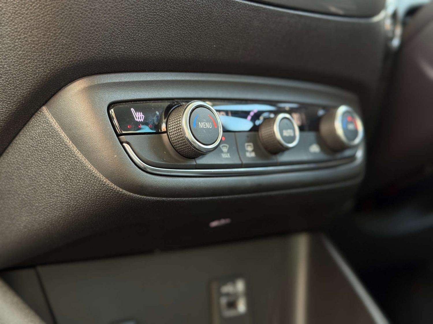 Used Vauxhall Crossland 2022 for sale - 77271566: Photo 13