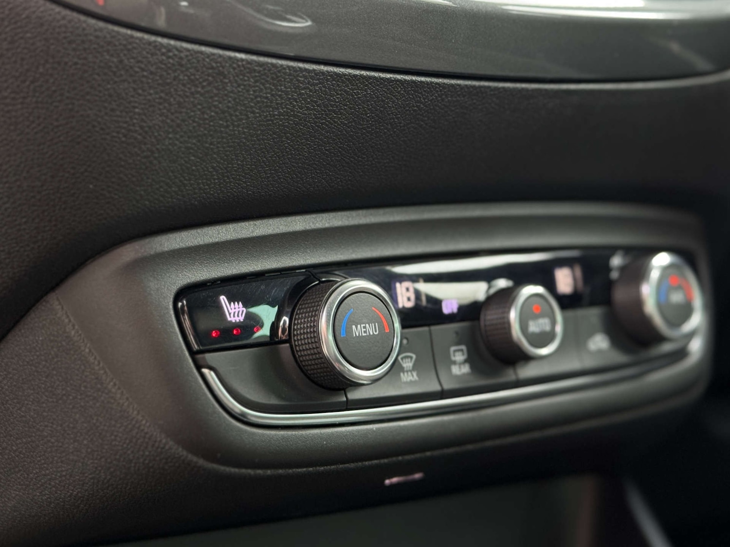 Used Vauxhall Crossland 2022 for sale - 77271566: Photo 25