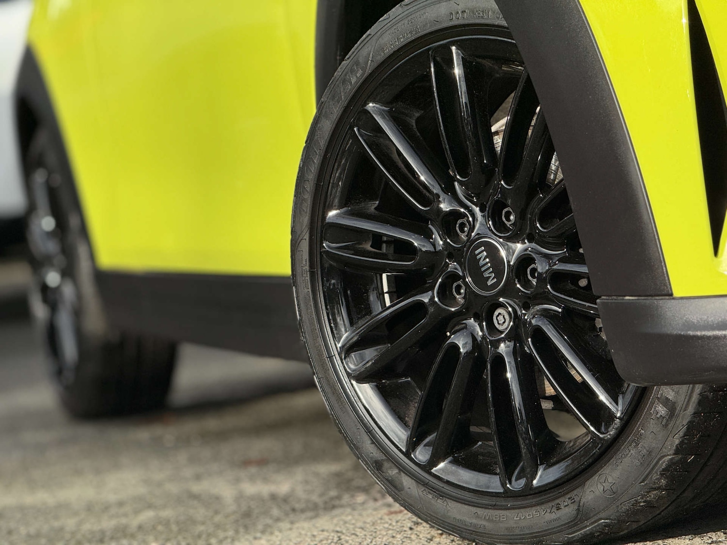 Used MINI Convertible 2022 for sale - 76469518: Photo 19